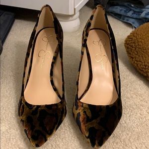 Jessica Simpson leopard print heel